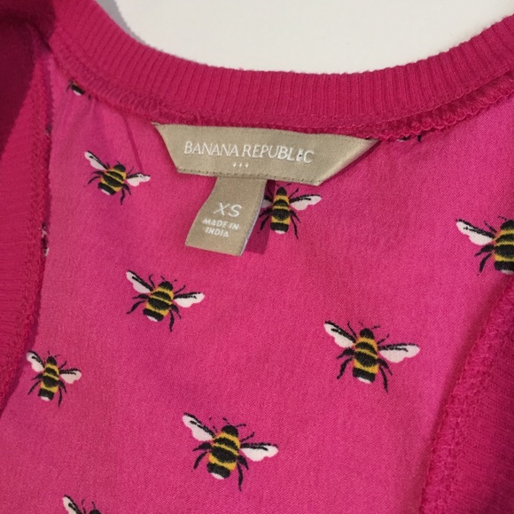 🐝 BR Bee Print Tank Top - Picture 4 of 8